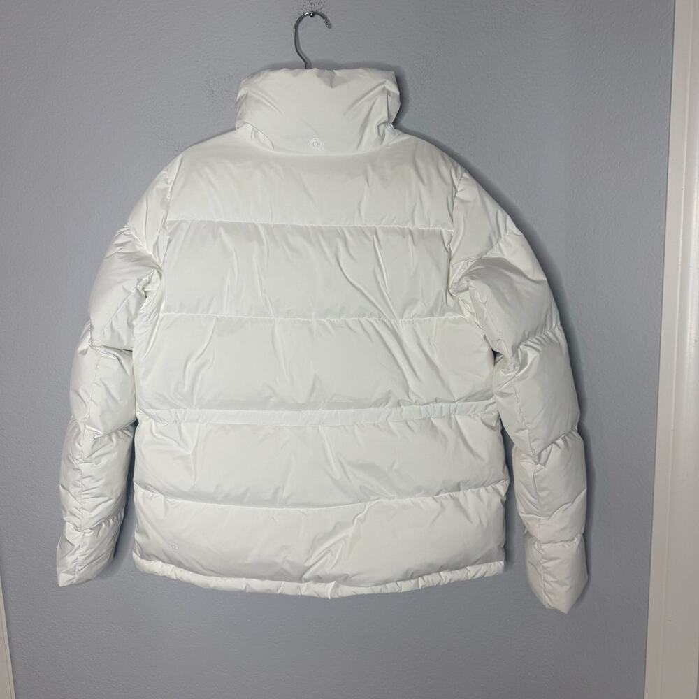Lululemon Wunder Puff Jacket in White - Picture 4 of 9